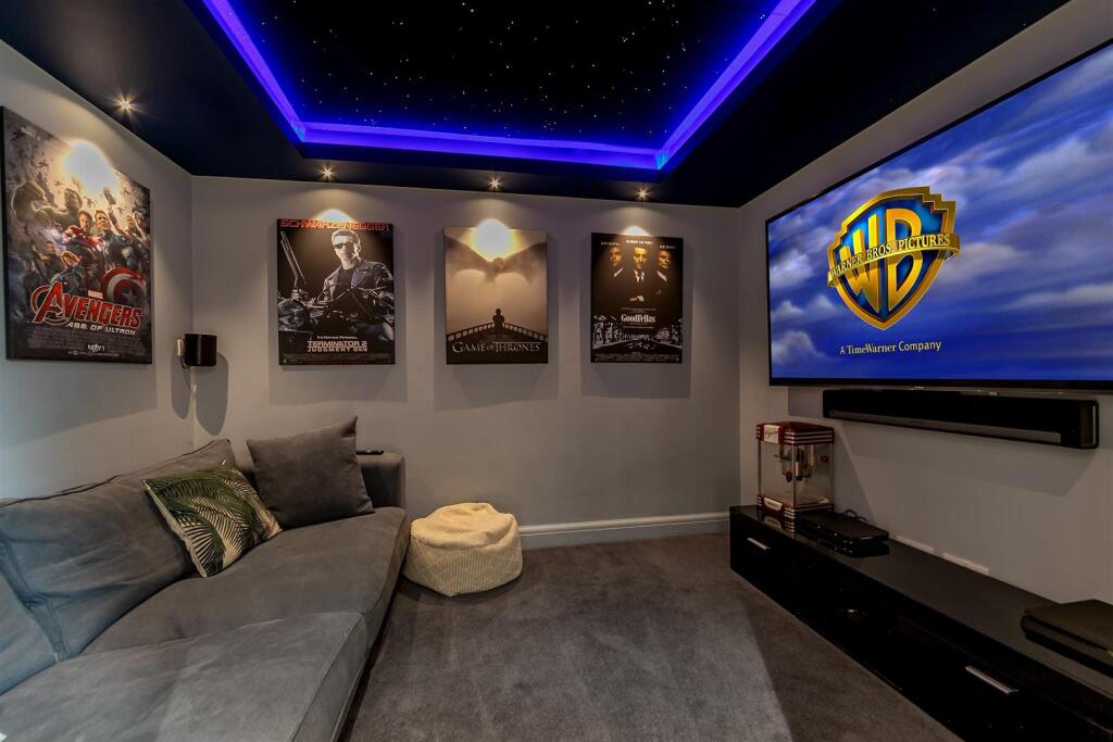 Additional image 3 of Crouch Hall Gardens, Redbourn, St. Albans