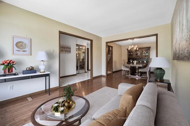 Additional image 6 of 1161 Carlo Crt