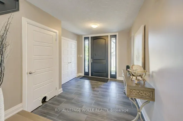 Additional image 18 of 43 Greyhawk St