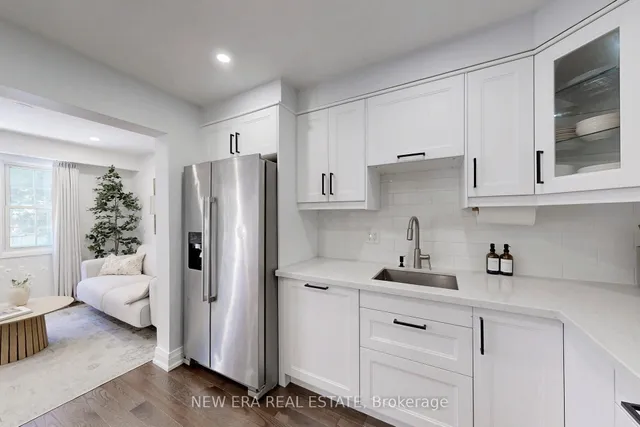 房产图片 15 - 1951 Rathburn Rd 单元 5