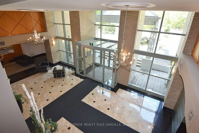 Additional image 46 of 2190 Lakeshore Rd Unit 204