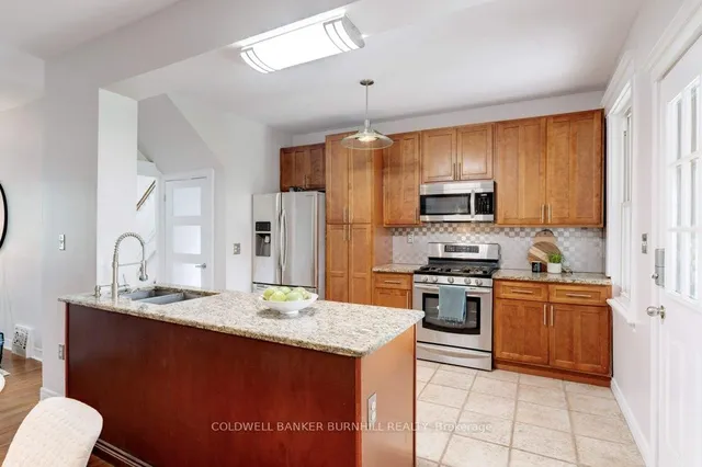 Additional image 7 of 550 Hughson St