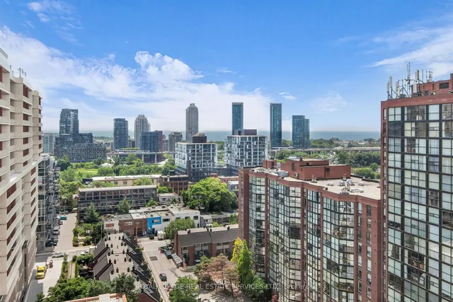 Additional image 16 of 700 King St Unit PH13