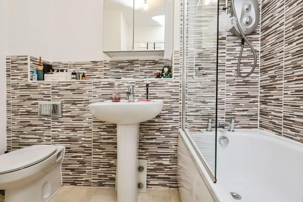 Additional image 8 of Dunkley Crescent, Fordbridge, BIRMINGHAM