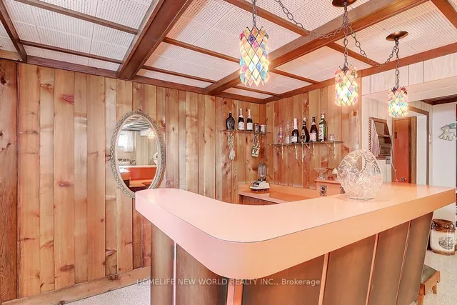 Additional image 29 of 43 Coquette Rd