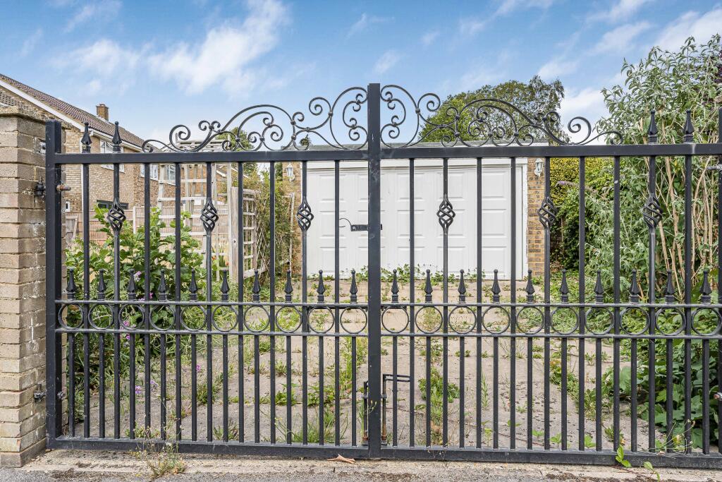 Additional image 22 of The Pastures, Chiswell Green, St Albans, AL2