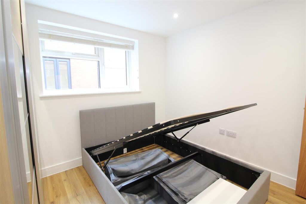 Additional image 6 of London Road, St. Albans