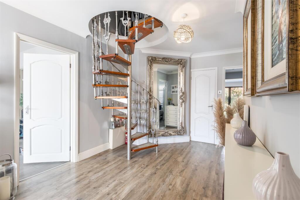 Additional image 10 of Holloways Lane, Welham Green