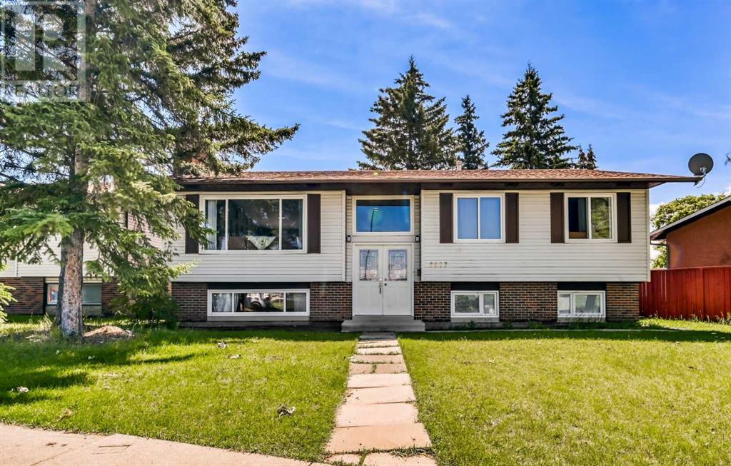 6507 Temple Drive NE|Calgary, Alberta T1Y4R4