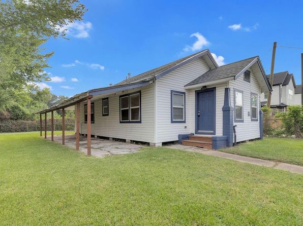 2831 Jones St, Houston, TX 77026
