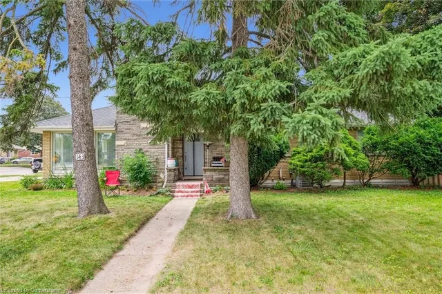 Additional image 2 of 143 Bruce St