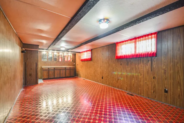 Additional image 31 of 3212 Cedartree Cres