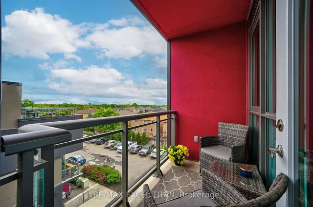 Additional image 33 of 5220 Dundas St Unit D413