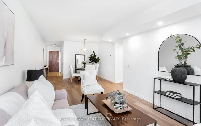 Additional image 8 of 35 Finch Ave Unit 502