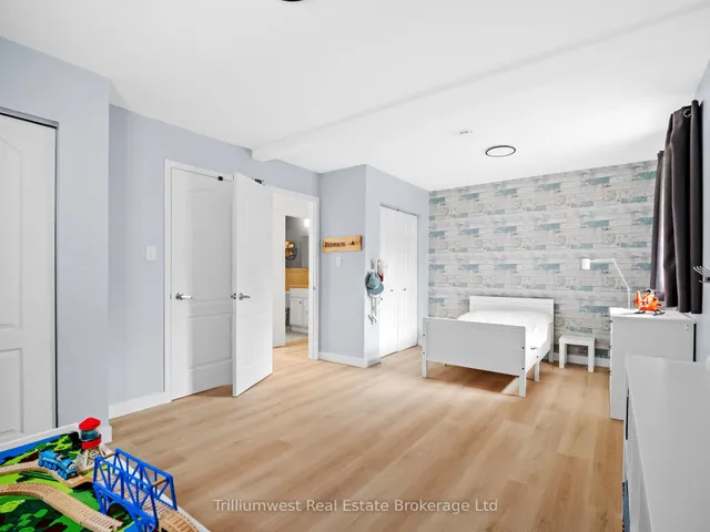 Additional image 20 of 55 Summerhill Cres