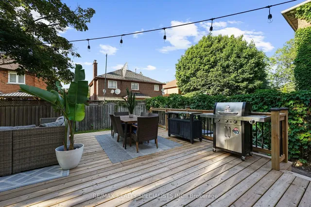 Additional image 28 of 38 Norfolk Ave