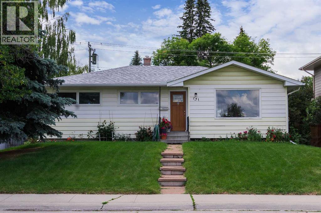 131 Hillgrove Crescent SW|Calgary, Alberta T2V3K9