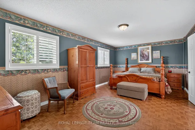 Additional image 11 of 2 Torada Crt