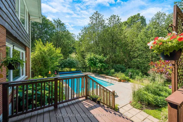 Additional image 35 of 8 Sunbridge Cres