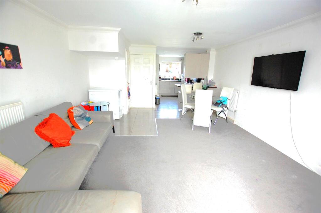 Additional image 7 of Dixons Hill Road, Welham Green