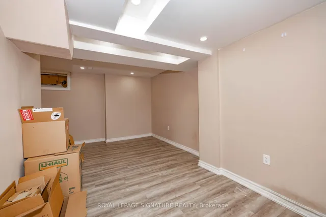 Additional image 39 of 1 Skylar Circ