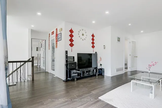 Additional image 5 of 52 Baylawn Dr