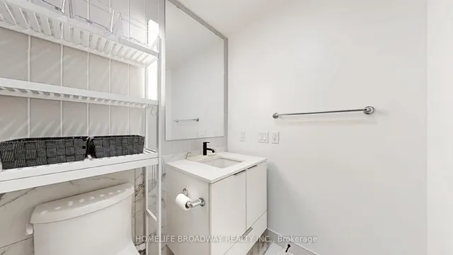 Additional image 36 of 327 King St Unit 1005