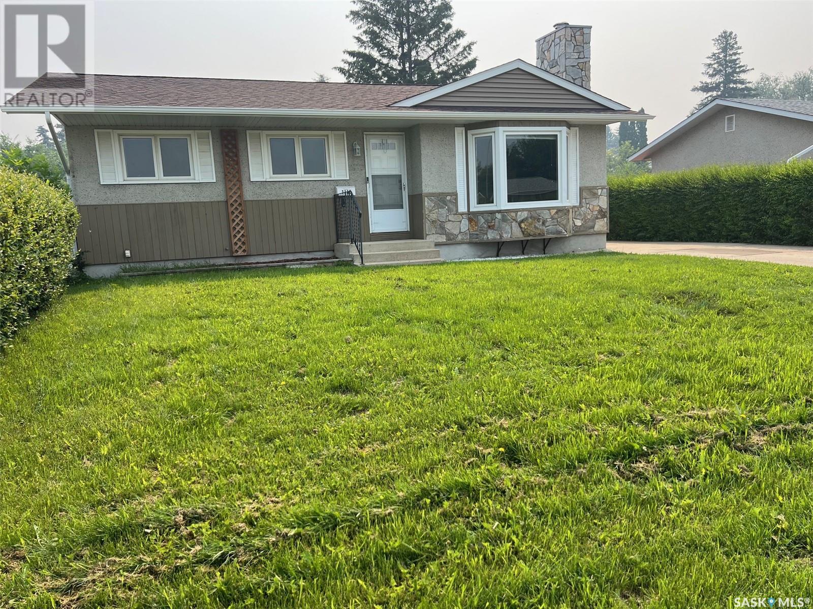 1118 Y AVENUE N|Saskatoon, Saskatchewan S7L3L6