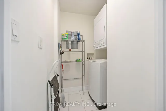 Additional image 25 of 438 King St Unit 1905