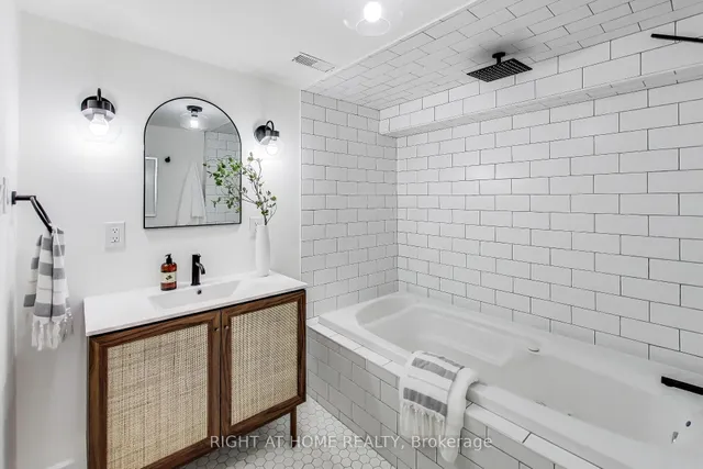 Additional image 19 of 1071 Craven Rd