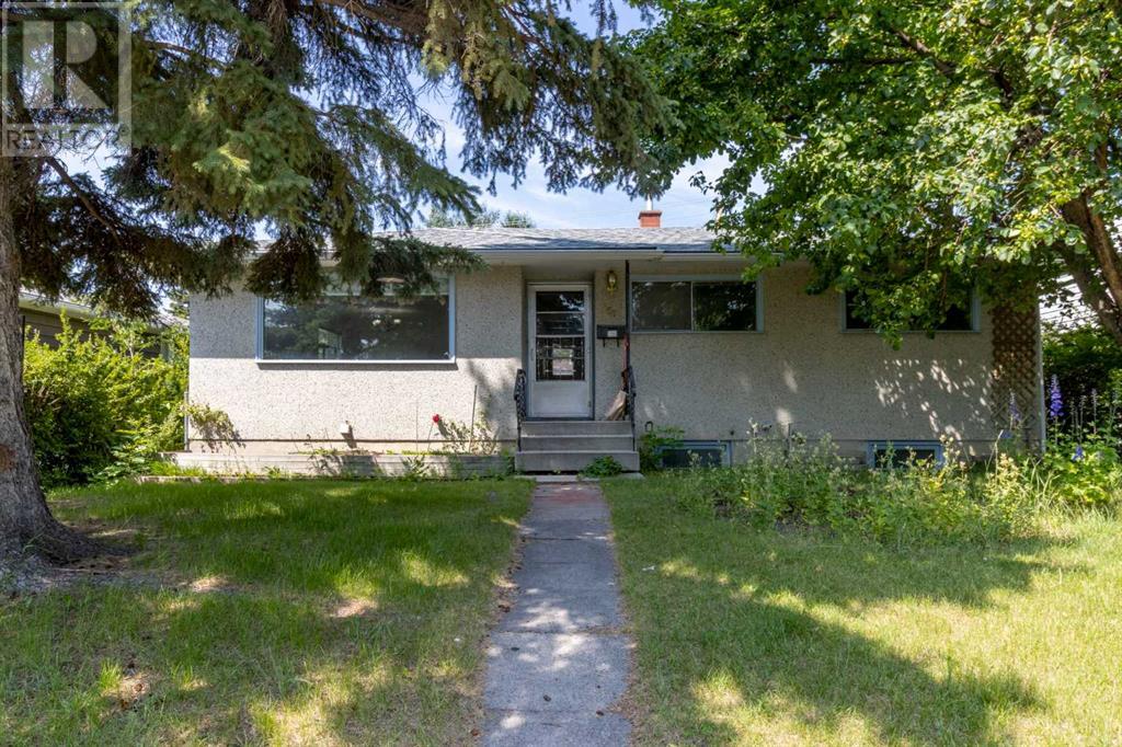 451 Arlington Drive SE|Calgary, Alberta T2H1S4