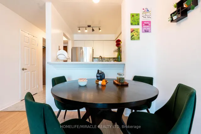 Additional image 24 of 1 Lee Centre Dr Unit 1506