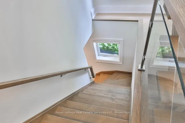 Additional image 23 of 182 Charnwood Dr