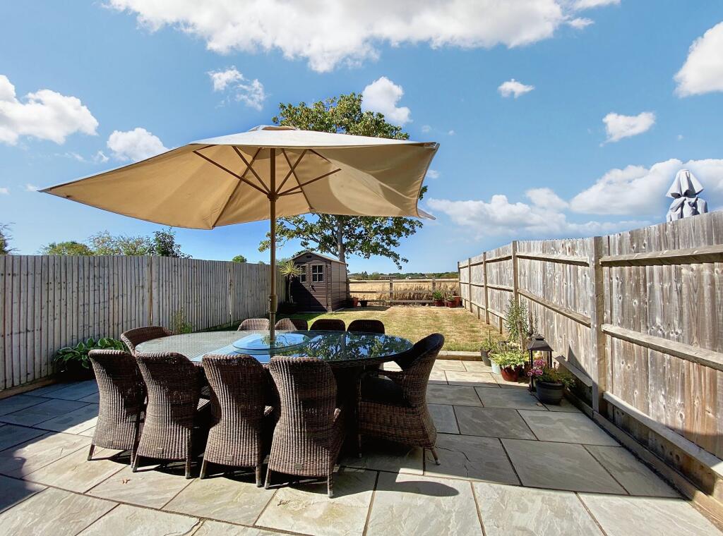 Additional image 11 of Roestock Lane, Colney Heath, AL4