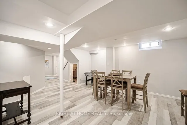 Additional image 41 of 176 Cooke Cres