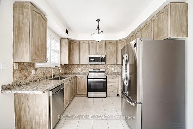 Additional image 14 of 176 Cooke Cres