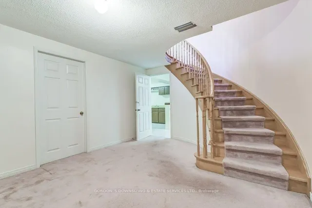 Additional image 28 of 459 Glenashton Dr