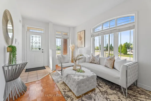 Additional image 7 of 27 Percy Gate