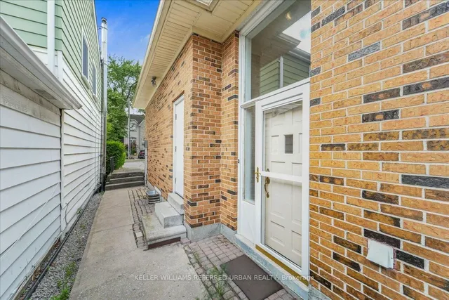 Additional image 23 of 25 Farrell Ave