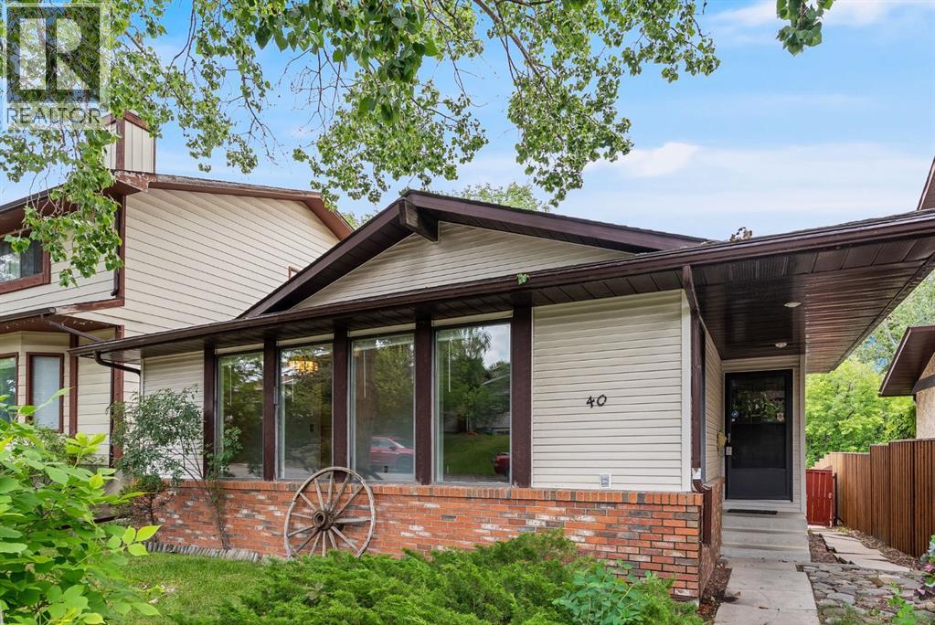 40 Edgeford Road NW|Calgary, Alberta T3A2S6