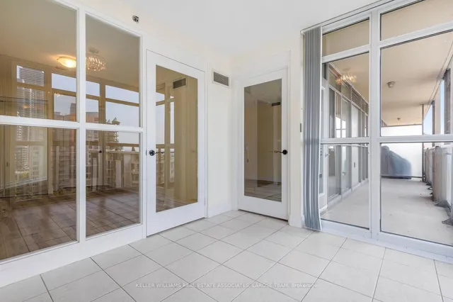 Additional image 14 of 3 Marine Parade Dr Unit 1504