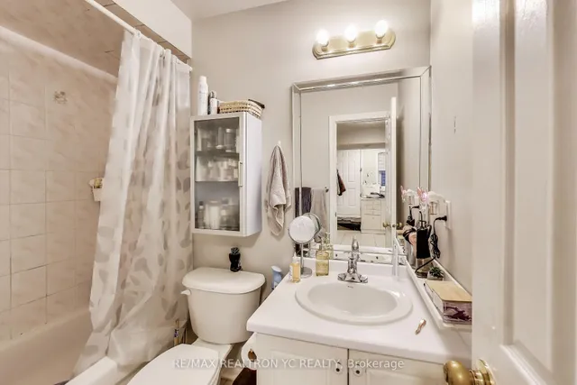 Additional image 36 of 162B Finch Ave