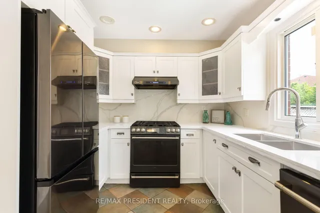 Additional image 21 of 14 Halldorson Tr