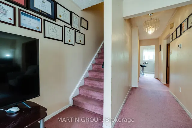 Additional image 25 of 46 Dearbourne Blvd Unit 4