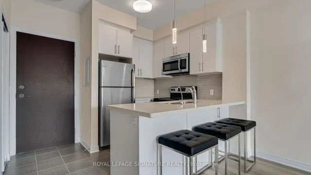 Additional image 16 of 216 Oak Park Blvd Unit 304