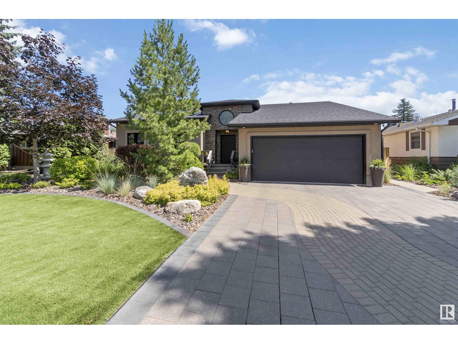 7621 154 ST NW|Edmonton, Alberta T5R1R6