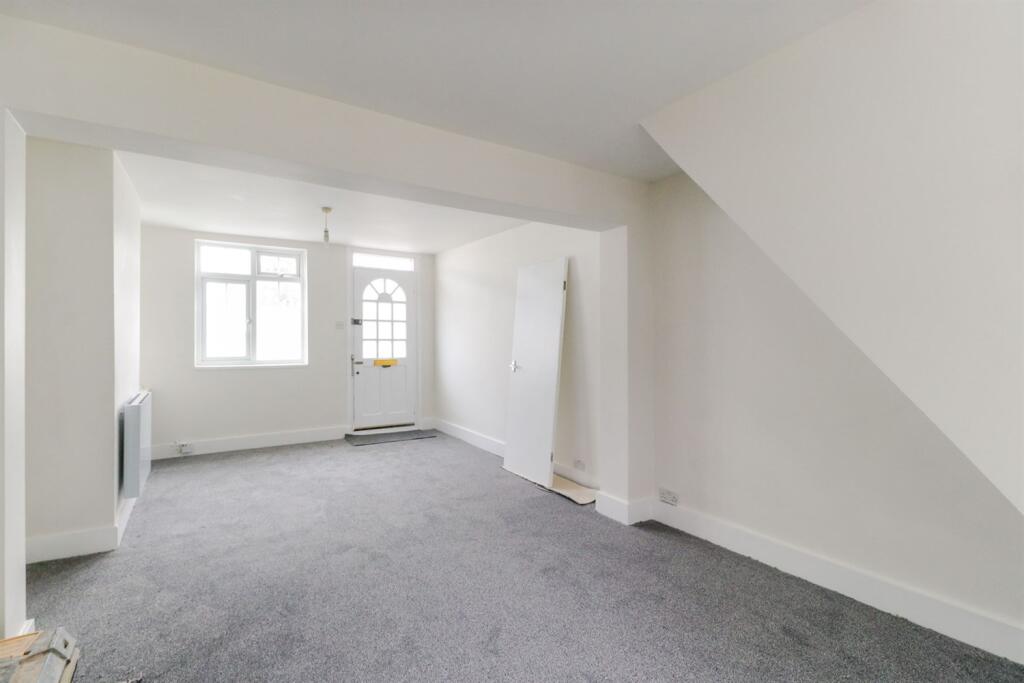 Additional image 2 of Boundary Road