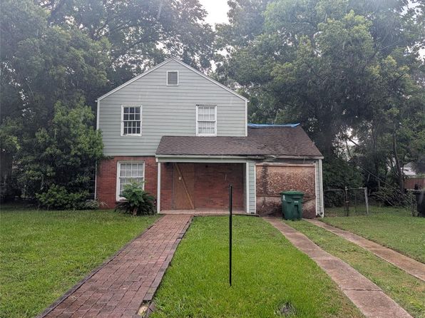 8343 Bonner Dr, Houston, TX 77017