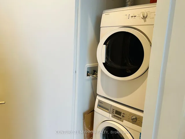 Additional image 15 of 7 Grenville St Unit 5809