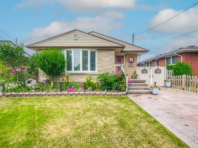 3 Kenwood Cres
